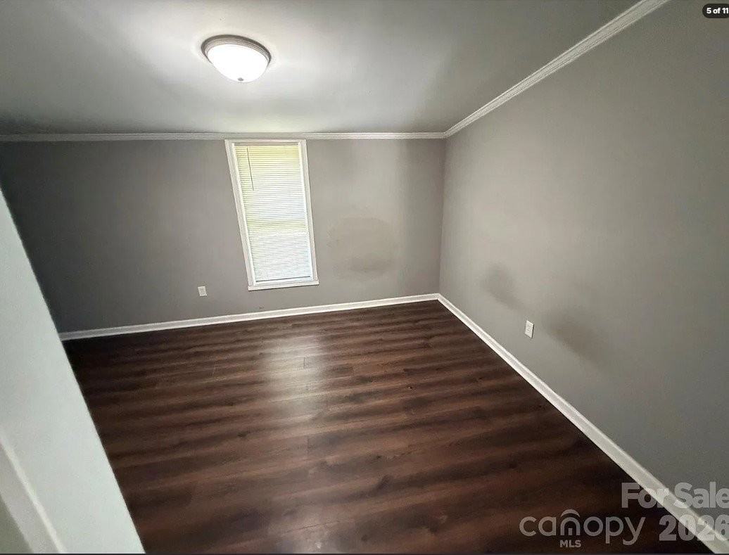 1104 Spann St - Photo 5 of 11
