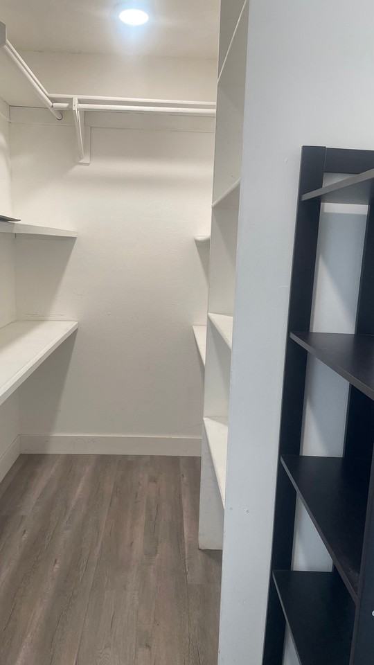 13812 Ramona Pkwy - Photo 2 of 7