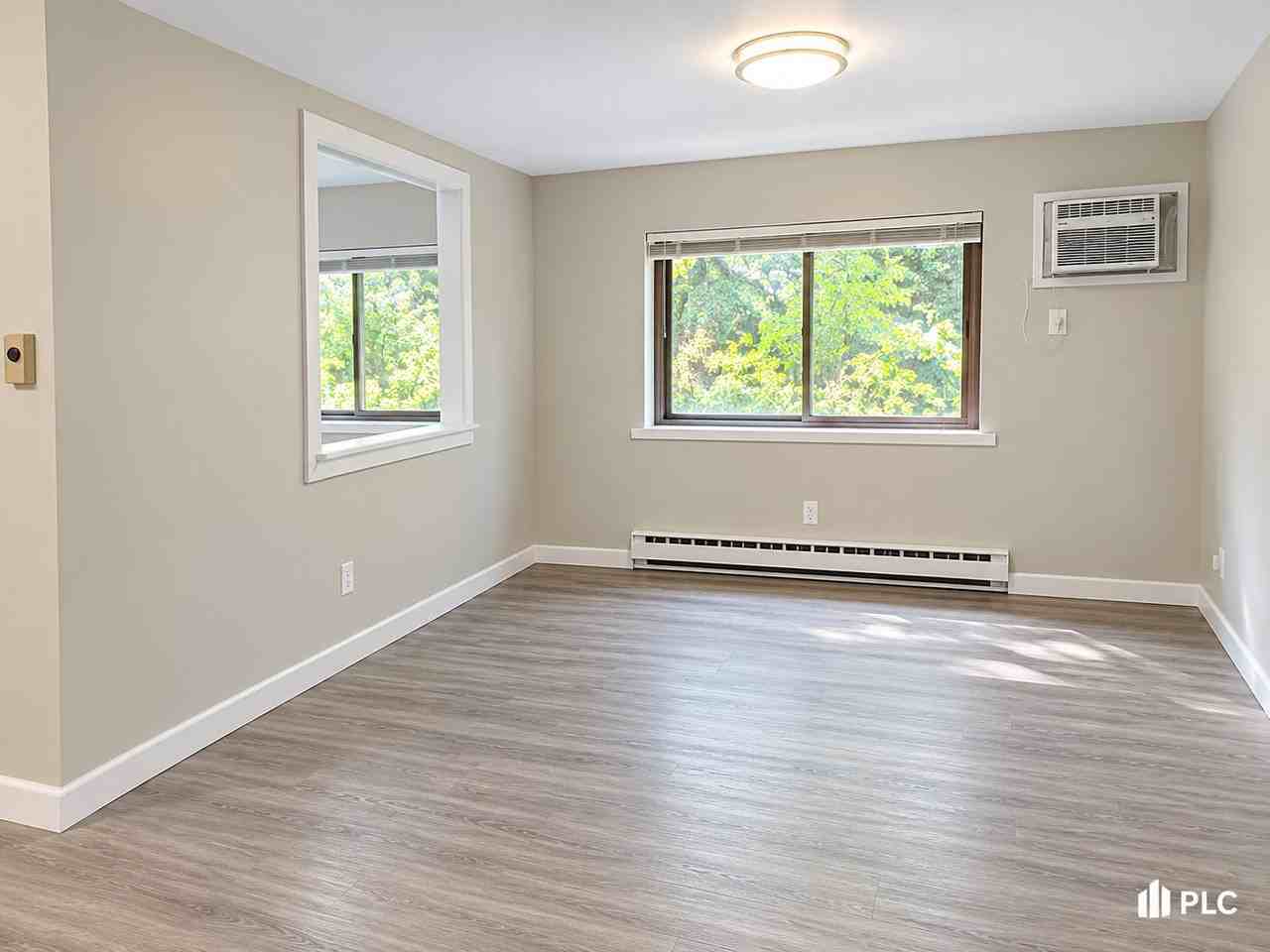 311 N Sycamore Ave #A - Photo 4 of 13