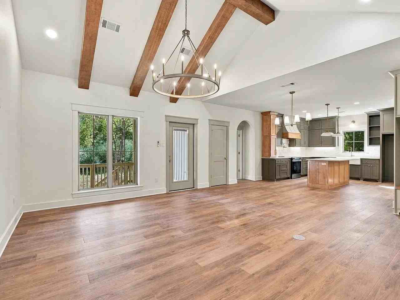 366 Sellers Rd - Photo 4 of 5