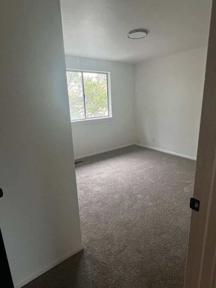 3895 W Brixton Rd - Photo 3 of 6