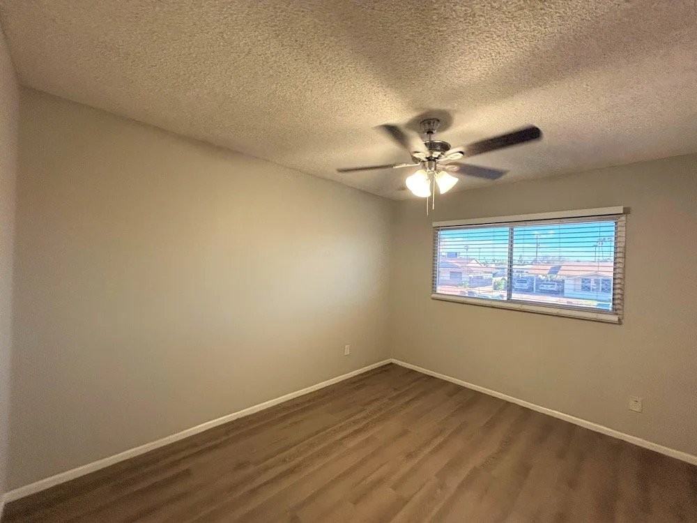 4025 W San Juan Ave - Photo 4 of 9