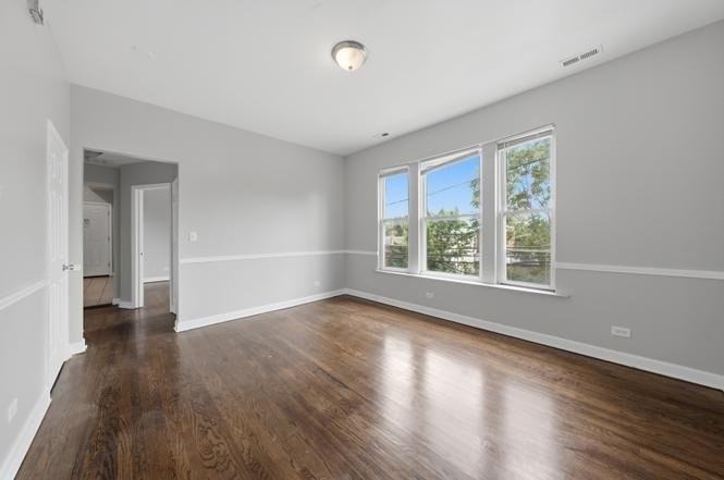 7843 S Burnham Ave #2 - Photo 5 of 9
