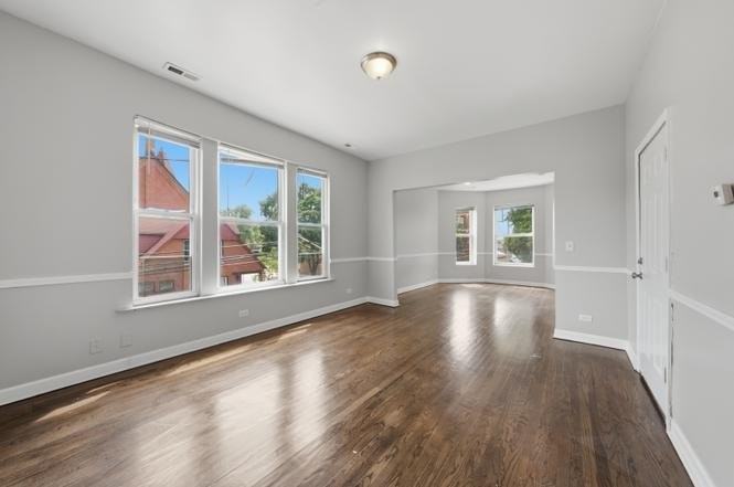 7843 S Burnham Ave #2 - Photo 6 of 9