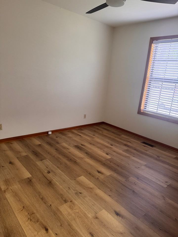 517 Eldorado Dr - Photo 5 of 15