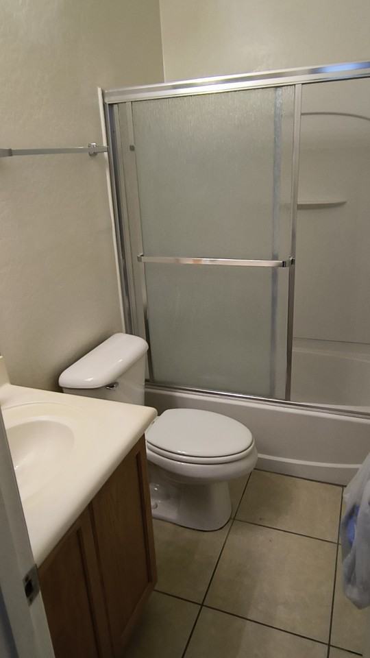 4668 E Laurel Ave - Photo 3 of 3