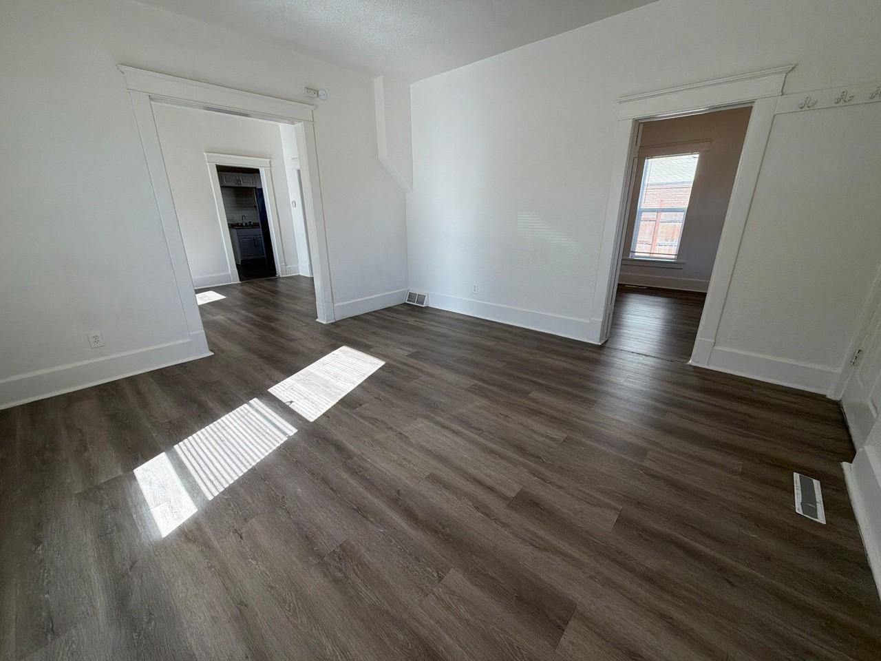 409 12th Ave - Photo 5 of 20