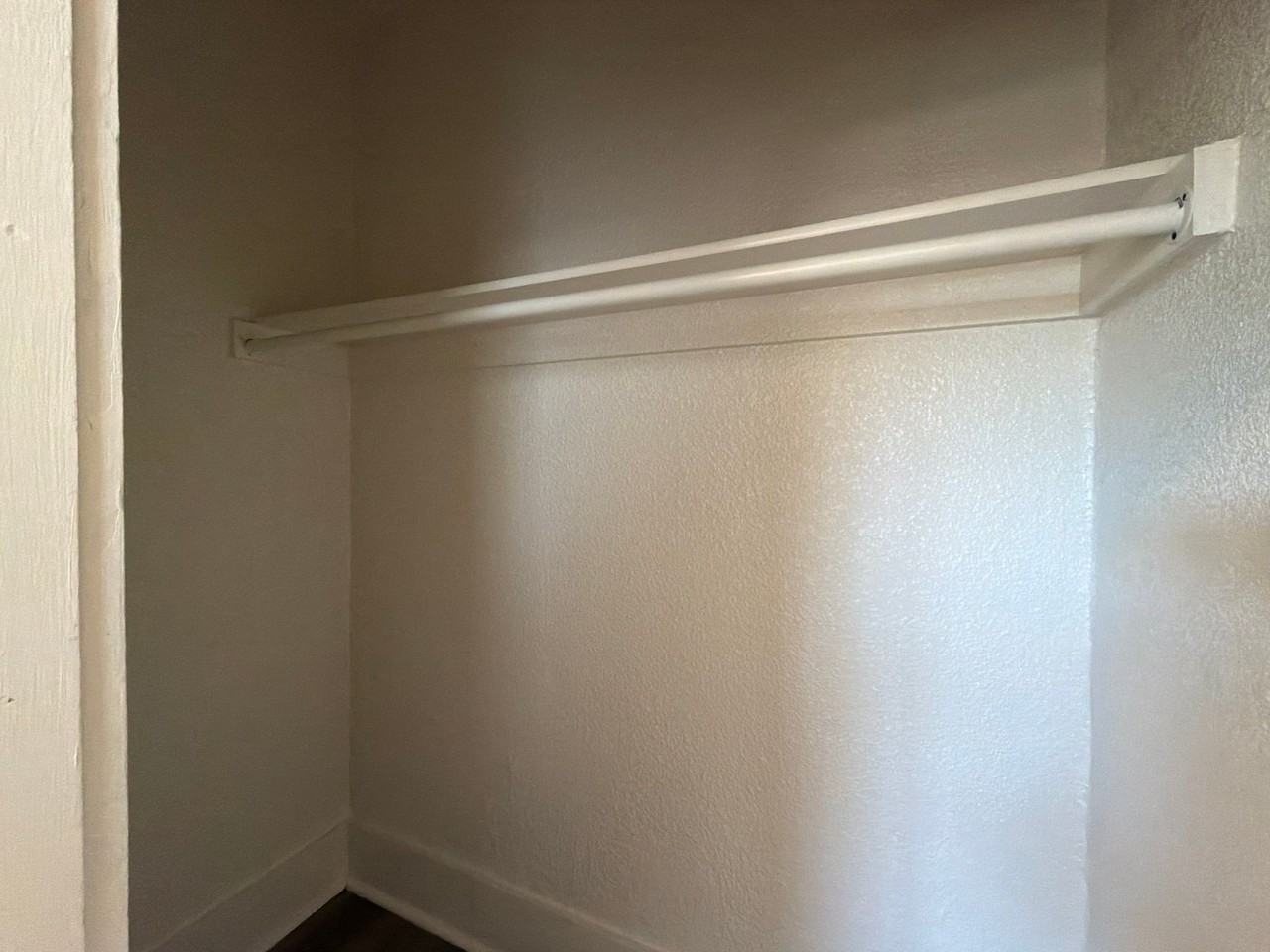 409 12th Ave - Photo 7 of 20
