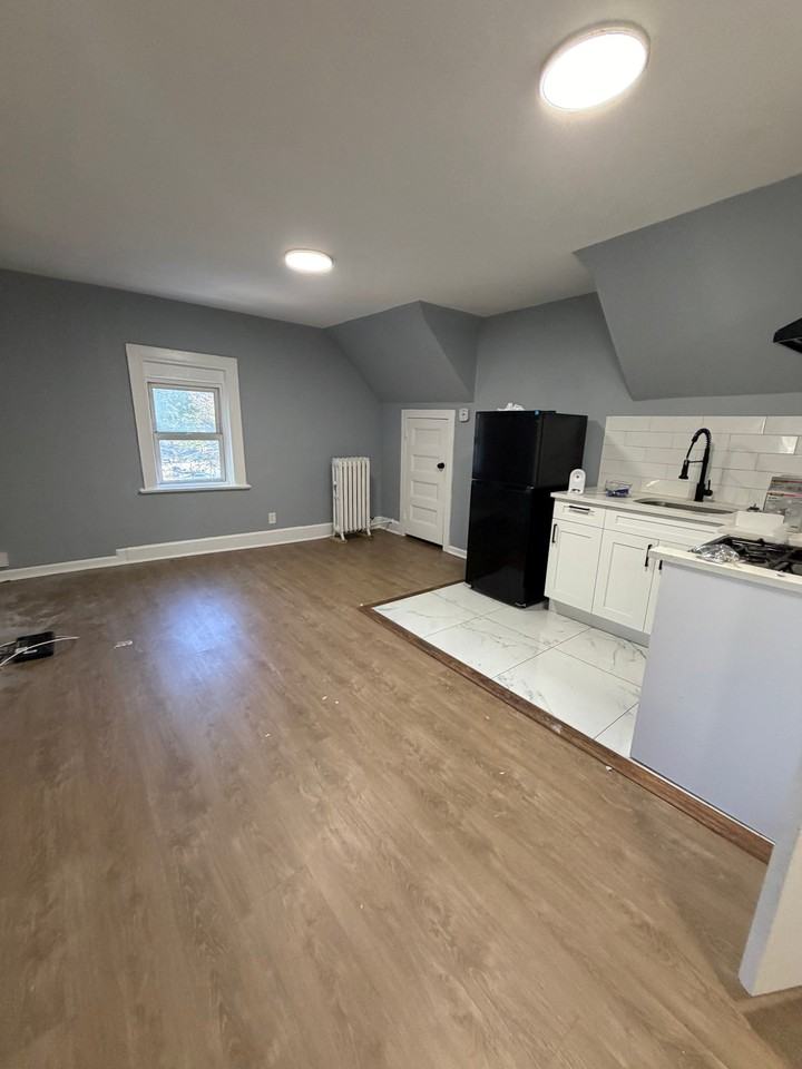 165 4th Ave #3 - Photo 2 of 6