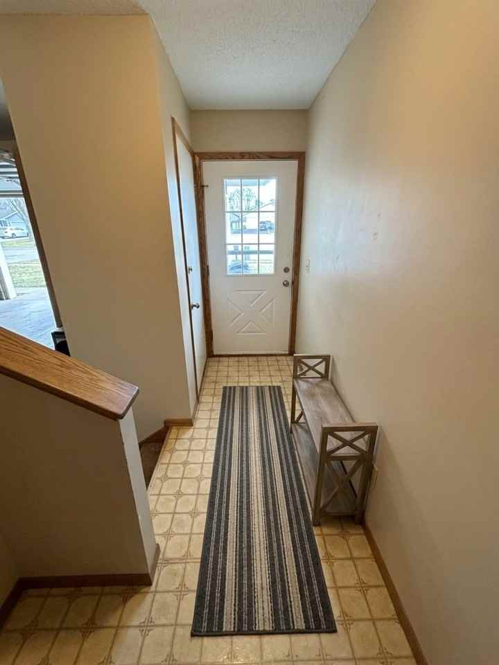 205 1st St Nw #1 - Photo 4 of 22