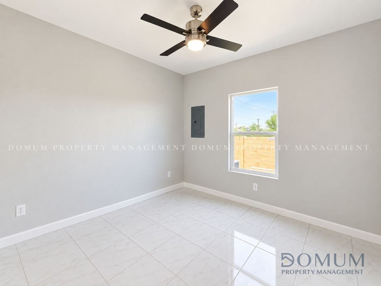 1503 West Saint Francis Avenue - Photo 4 of 32