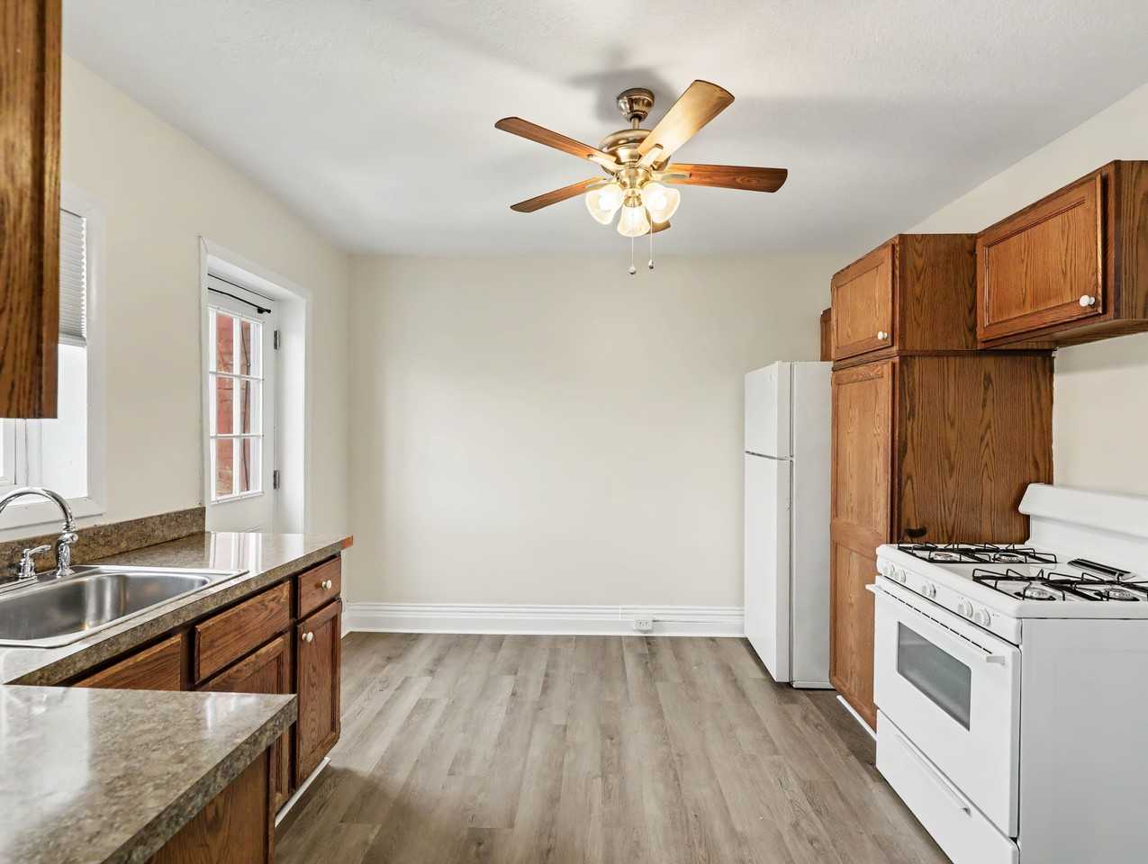 143 N Main St #2 - Photo 6 of 16