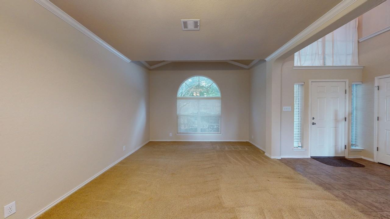 229 Kensington Dr #1 - Photo 4 of 50