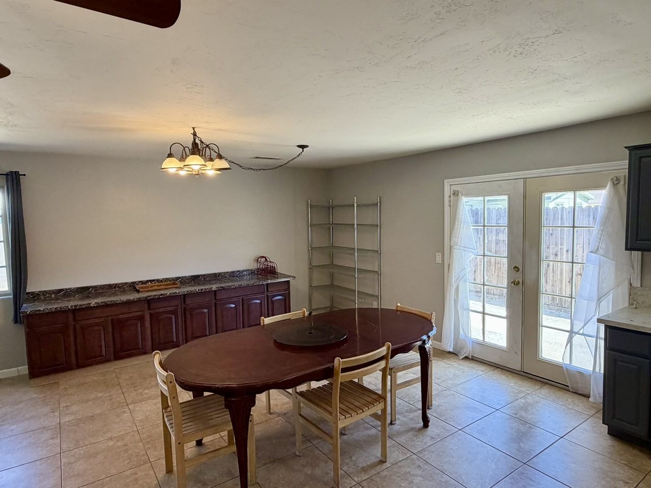 661 W Chase Ave #1 - Photo 5 of 22