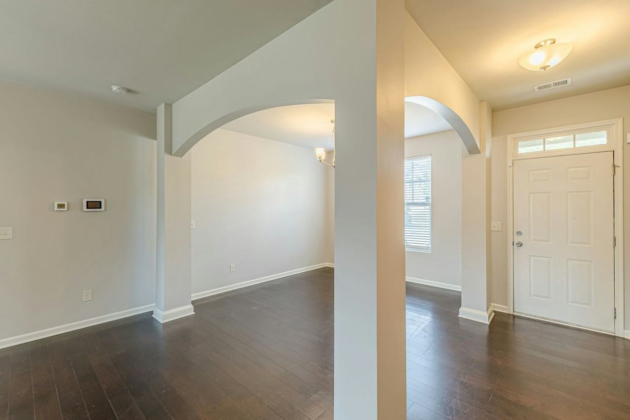 4730 Brookwood Place - Photo 6 of 50