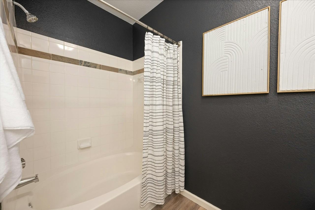 5620 Fossil Creek Parkway, Unit 7-103 - Photo 4 of 14