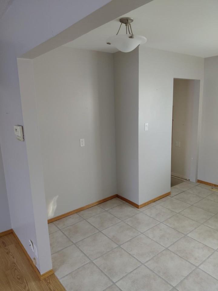 426 Royal St - Photo 5 of 10