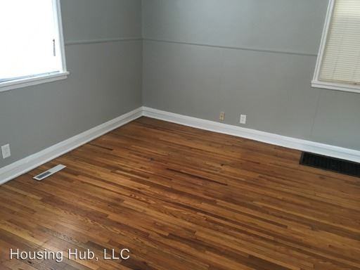 665 Dale St N - Photo 2 of 12