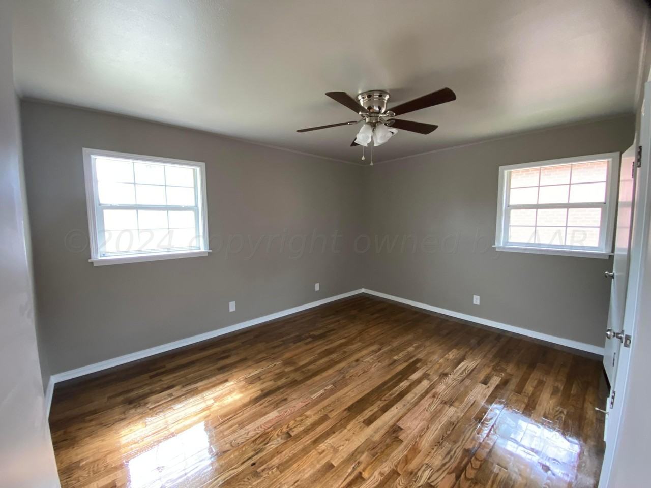 3607 Lenwood Dr - Photo 5 of 8