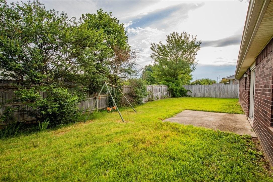 809 Jon Dr - Photo 4 of 21