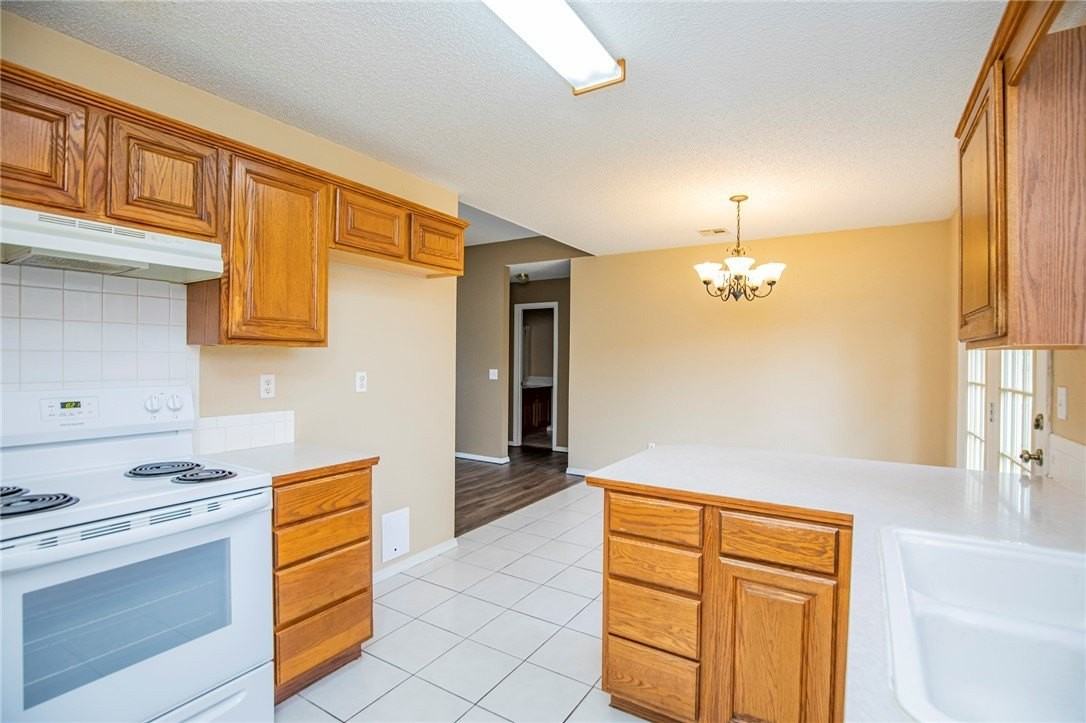809 Jon Dr - Photo 7 of 21