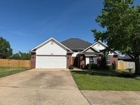 308 Ne Cobblestone Ln - Photo 1 of 1