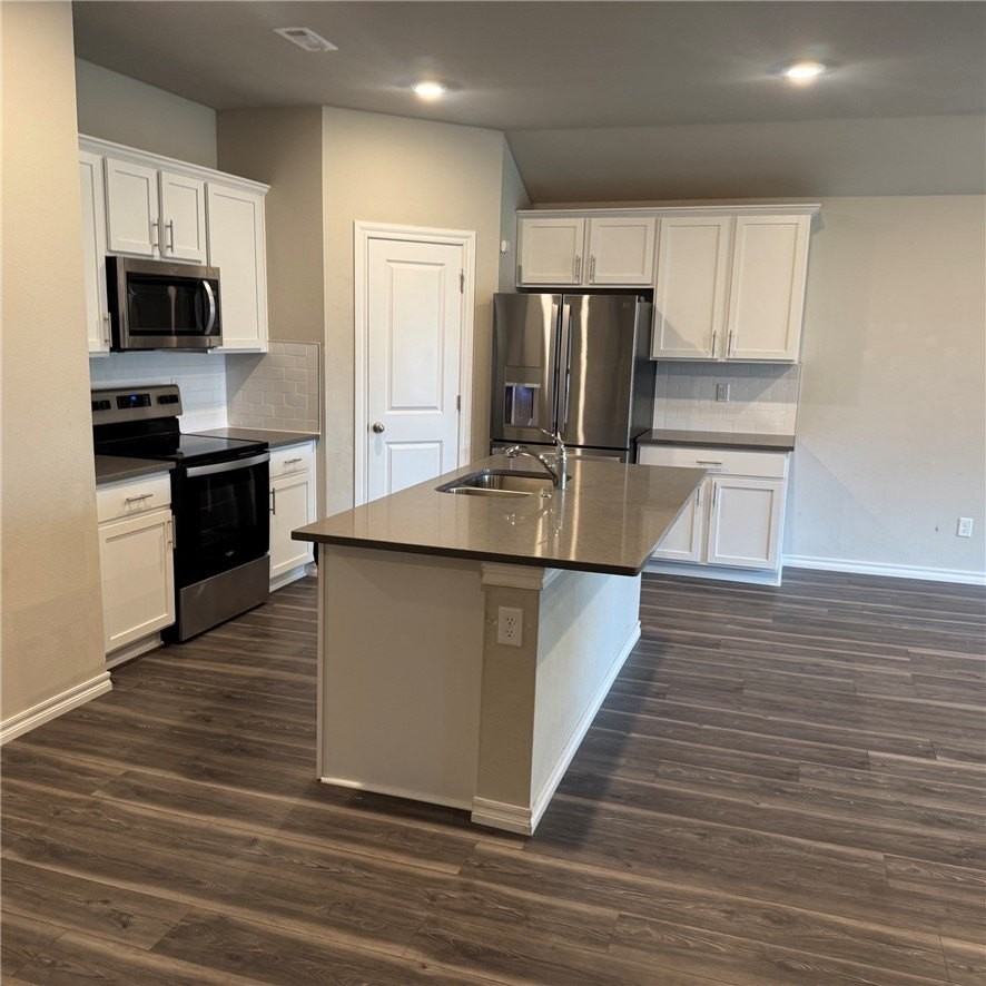 2309 Heritage Ranch Dr - Photo 3 of 47