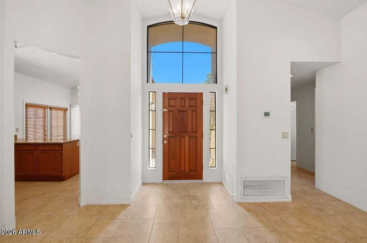 12814 N 95th Way - Photo 5 of 38