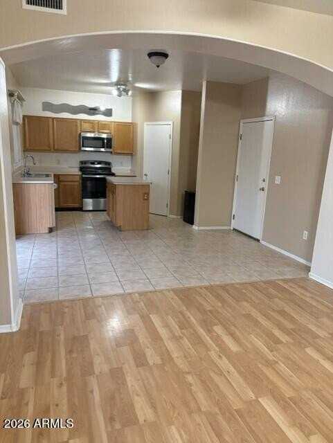 1732 E 37th Ave - Photo 5 of 21
