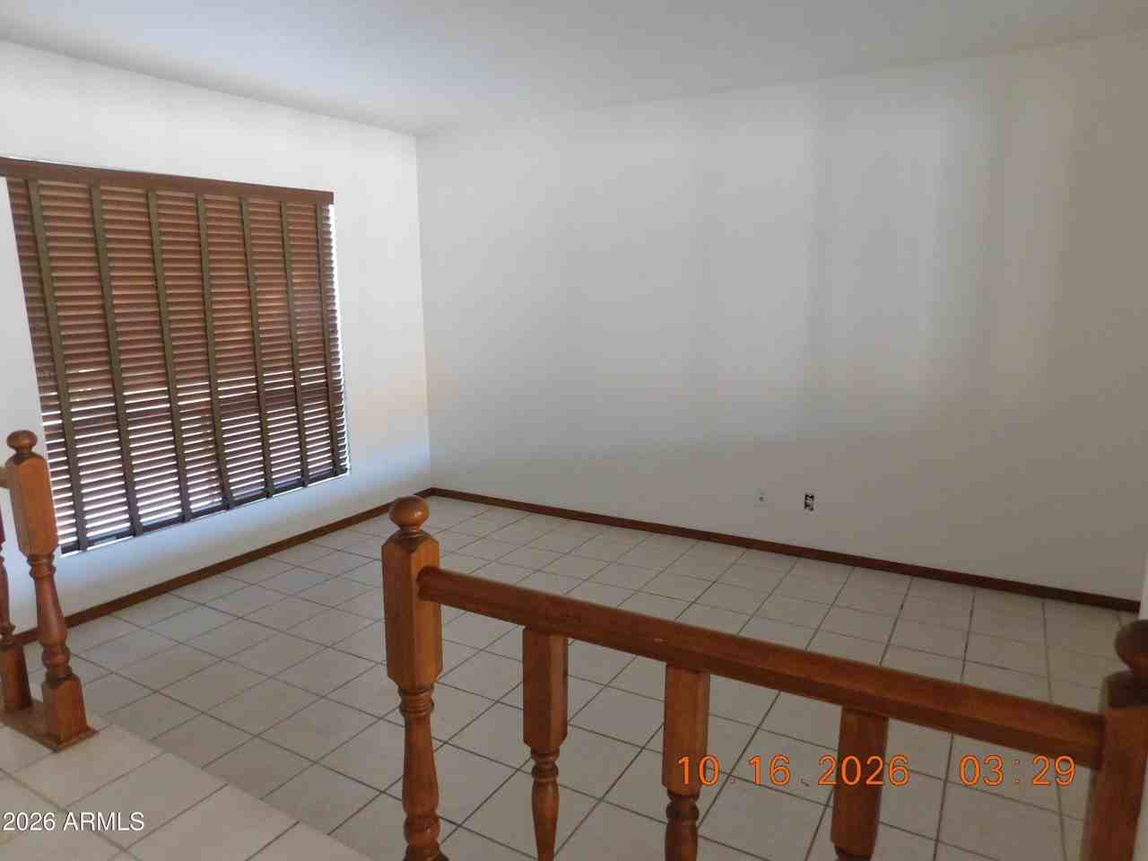 5228 W Vogel Ave - Photo 4 of 21