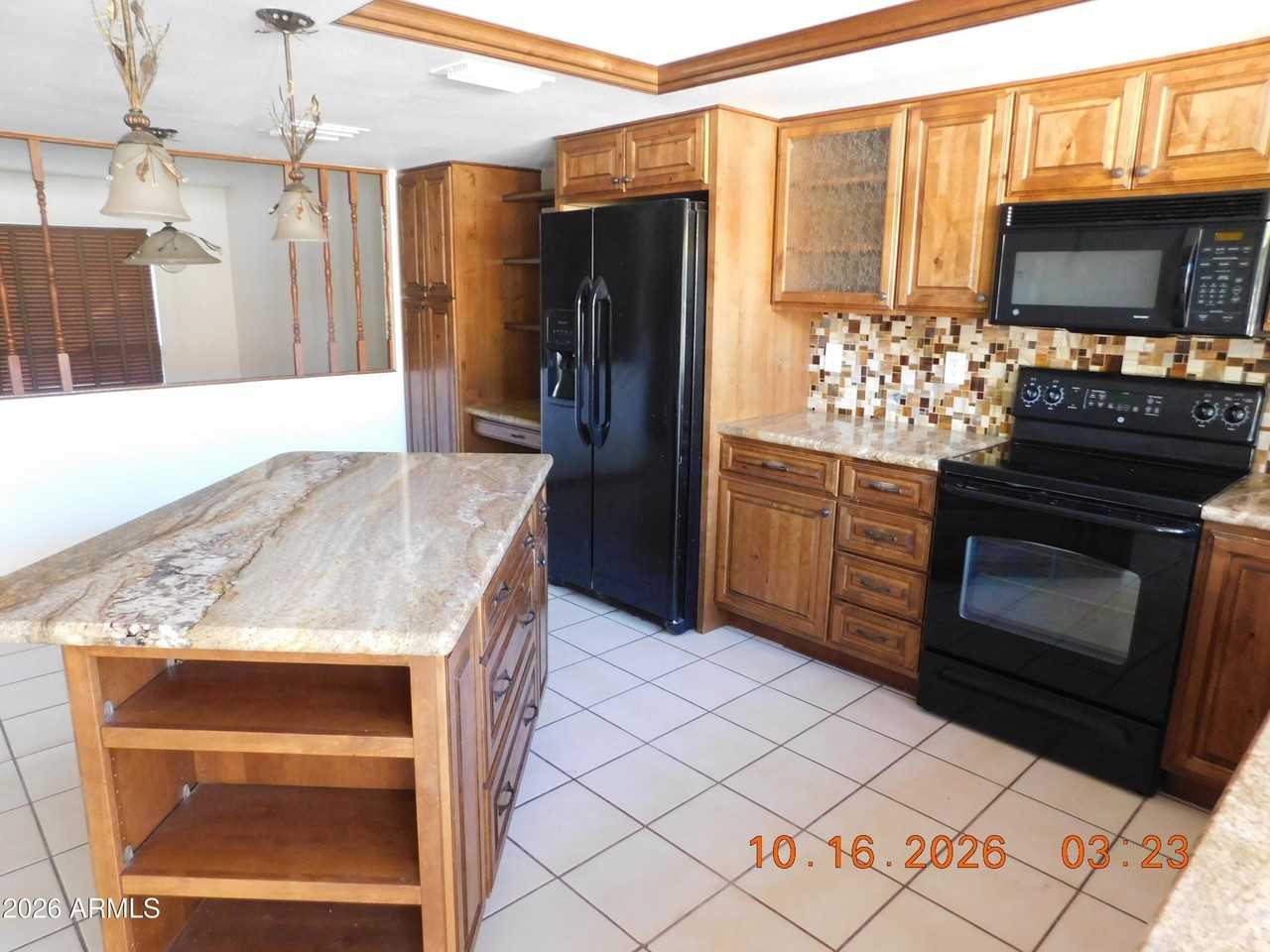 5228 W Vogel Ave - Photo 7 of 21