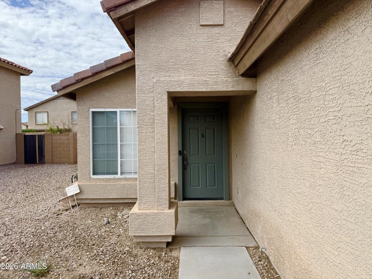702 S 223rd Dr - Photo 2 of 24