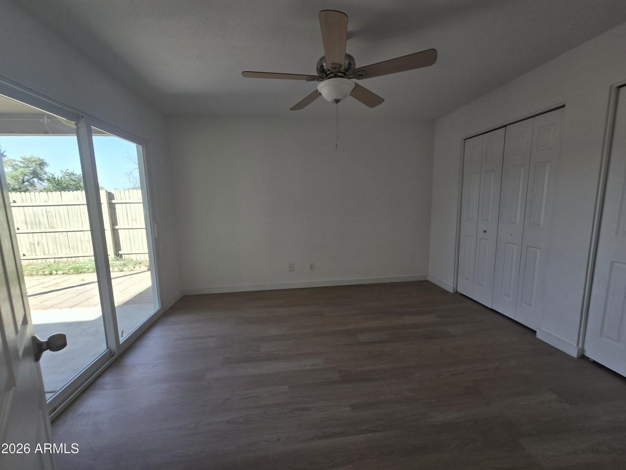 7006 S 45th St - Photo 5 of 11