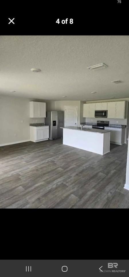 14651 Dayton Cir - Photo 3 of 4