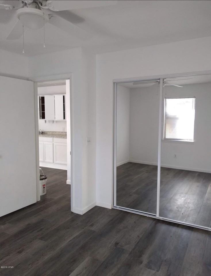 905 Russ Lake Dr #306 - Photo 2 of 5