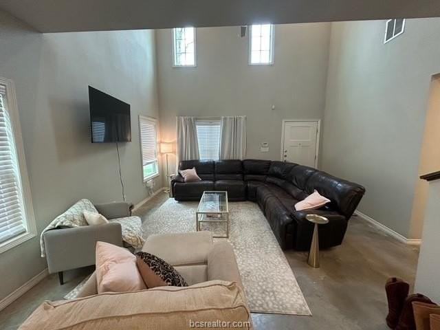 3104 Green St - Photo 4 of 26