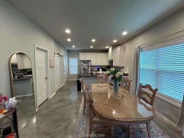3104 Green St - Photo 6 of 26