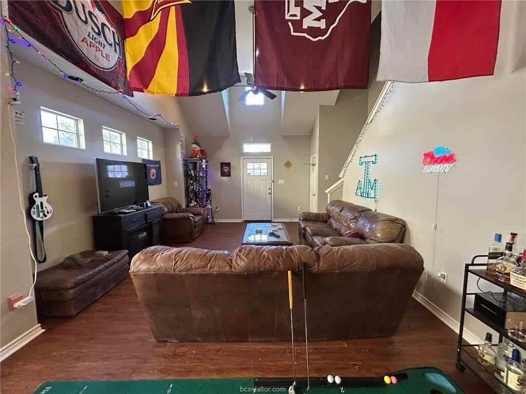 116 Fairway Dr - Photo 4 of 23