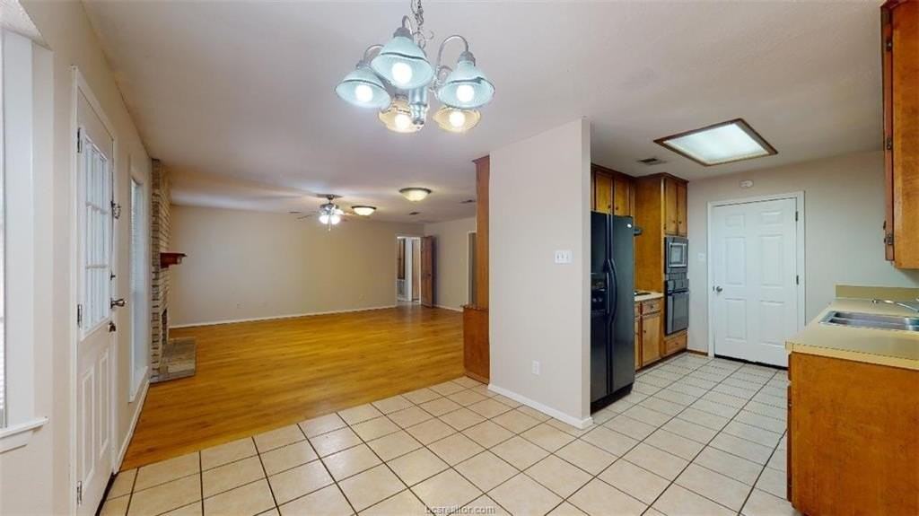 3011 Adrienne Dr - Photo 5 of 20