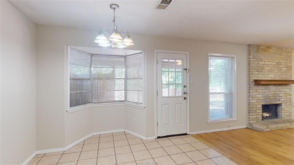 3011 Adrienne Dr - Photo 7 of 20