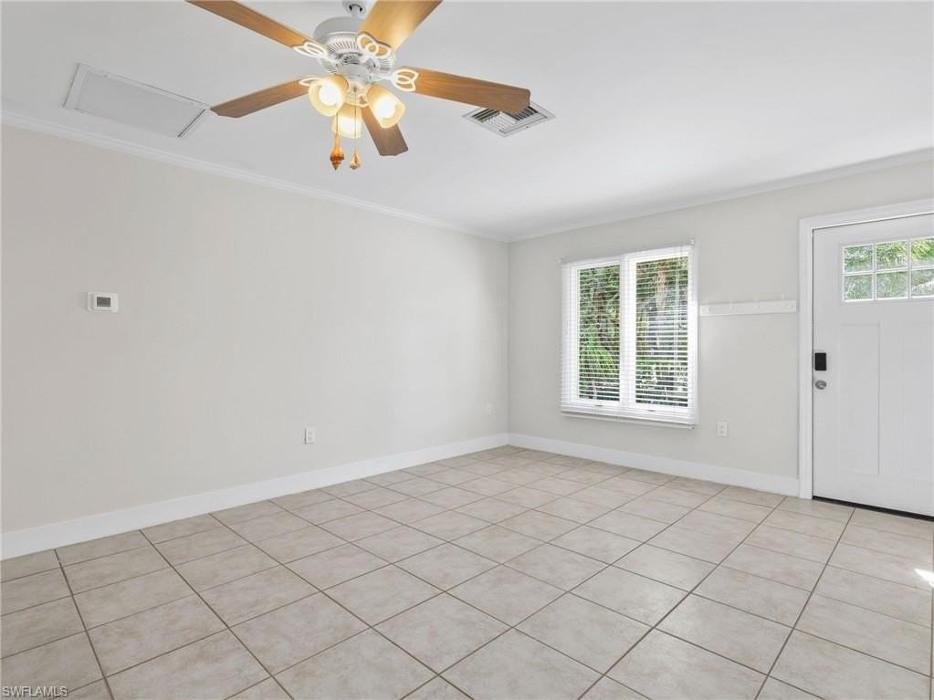 2437 Sunset Ave #63 - Photo 6 of 25
