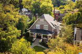 2717 Caldwell Ave S - Photo 1 of 1