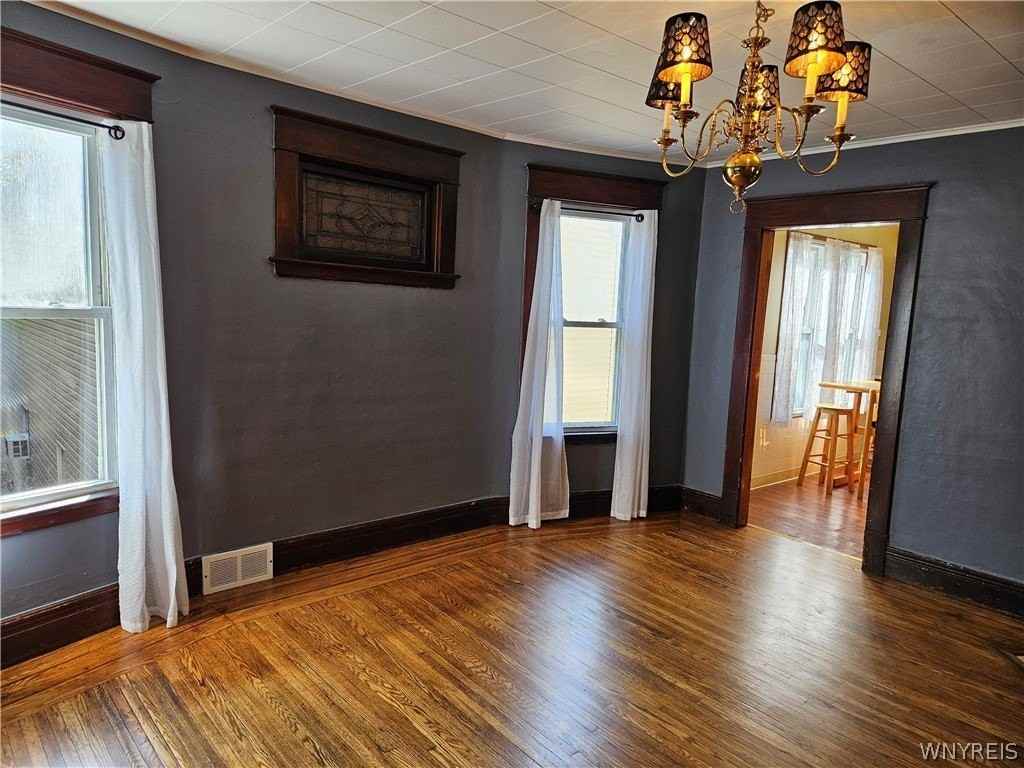 455 Abbott Rd - Photo 3 of 11