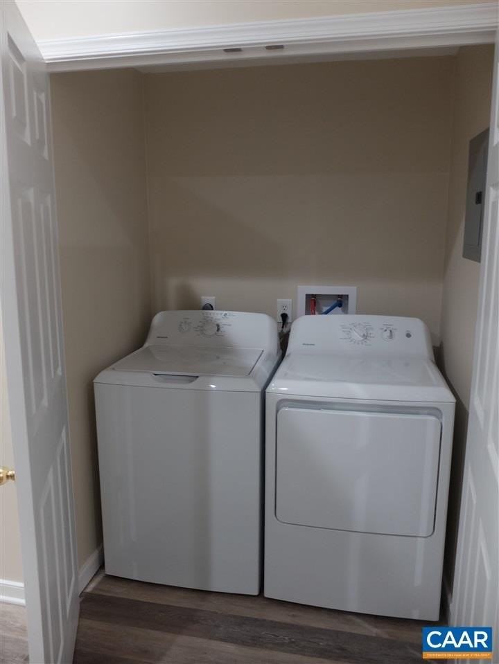 3520 Montgomery Ln - Photo 7 of 10