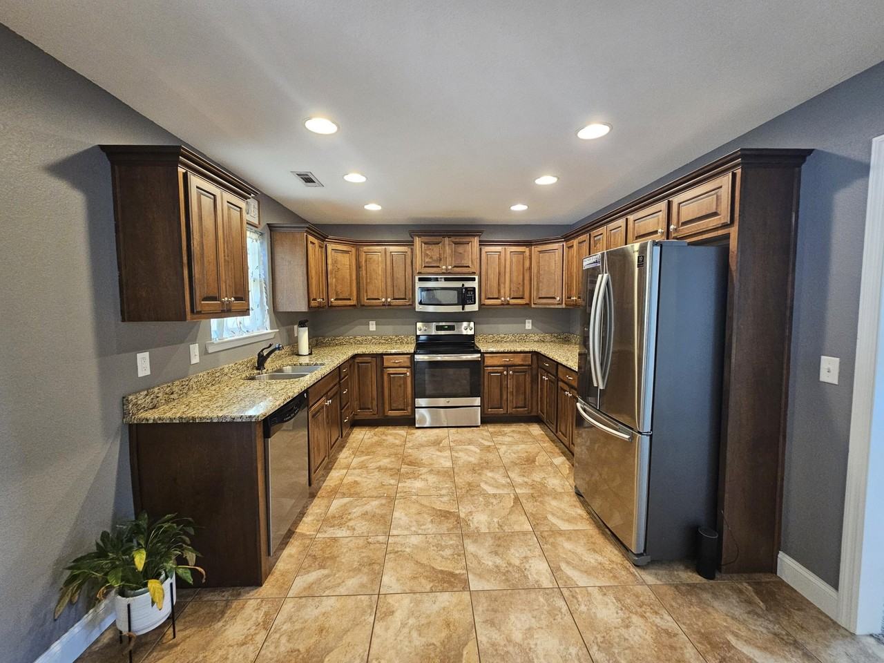 187 Willowbrook Dr - Photo 5 of 32