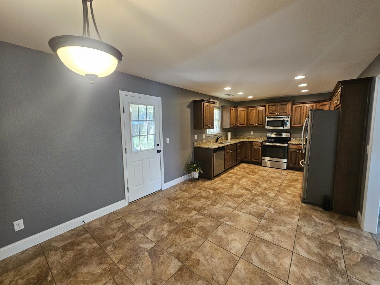 187 Willowbrook Dr - Photo 7 of 32