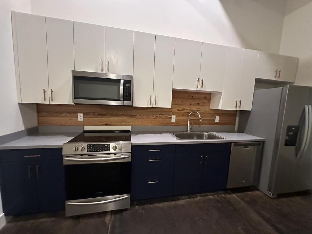 3717 2nd Ave #102 - Photo 3 of 7