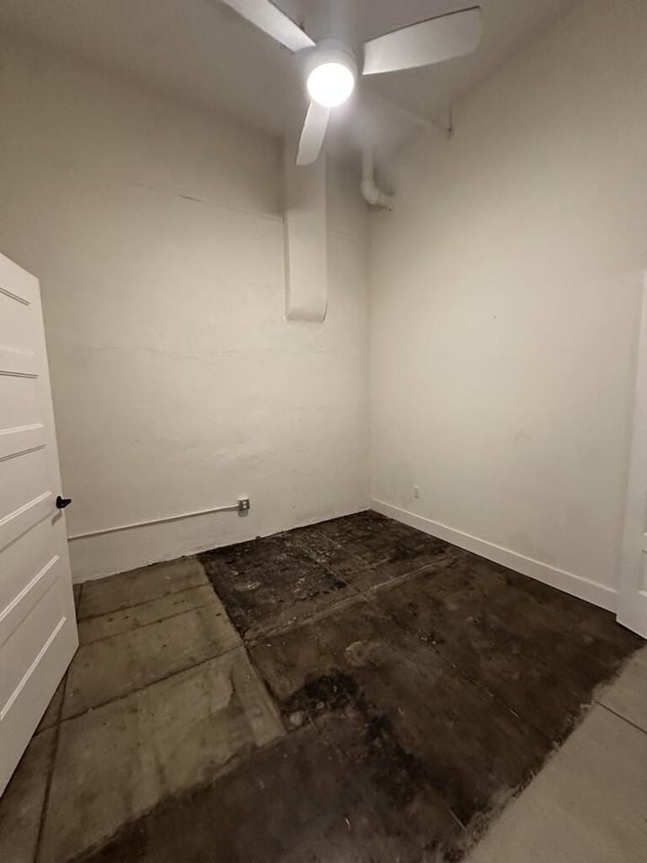 3717 2nd Ave #102 - Photo 6 of 7