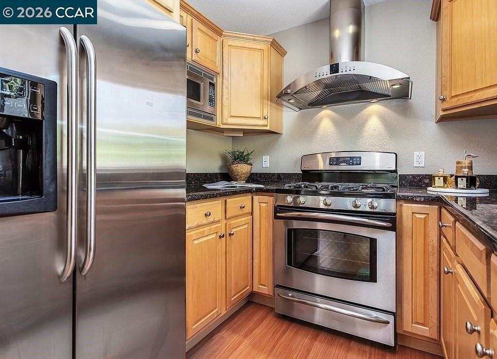 3590 Walnut St - Photo 4 of 11