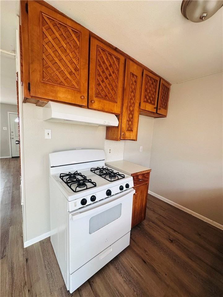 742 Purdue Rd - Photo 6 of 18